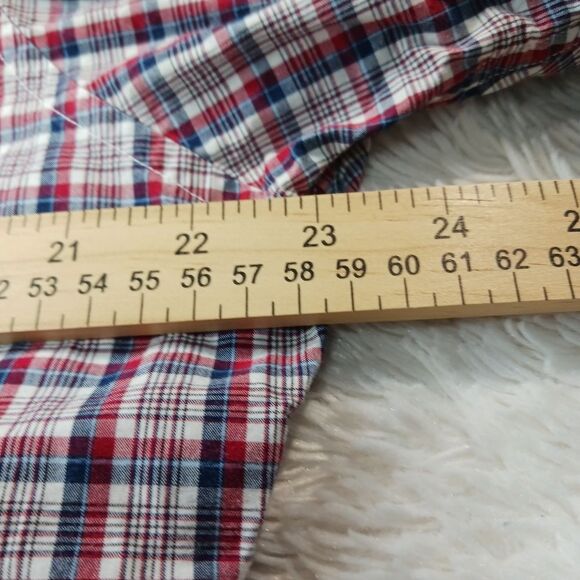 Nautica Casual Button Down Men's Medium. Red/White/ Blue Striped. 100% Cotton... - Picture 9 of 10